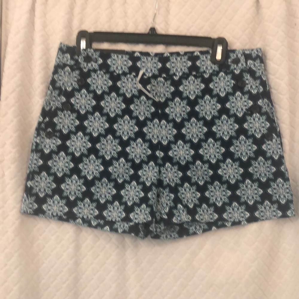 Banana Republic 4” Shorts
